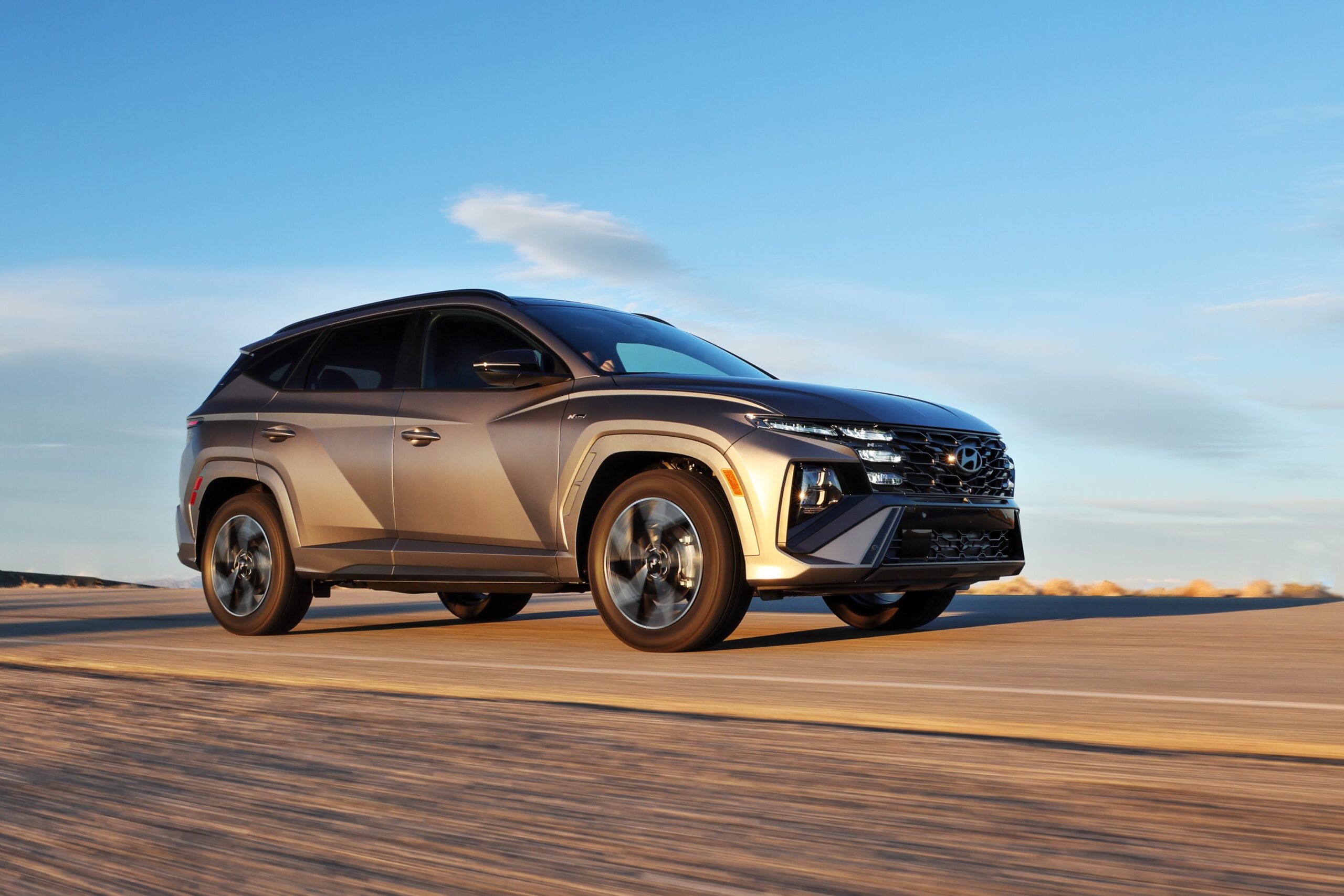 Hyundai Tucson 2025 : sécurité accrue et moteurs puissants