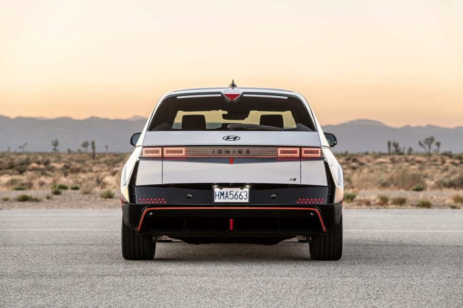 Vue arrière de la Hyundai IONIQ 5 N 2025