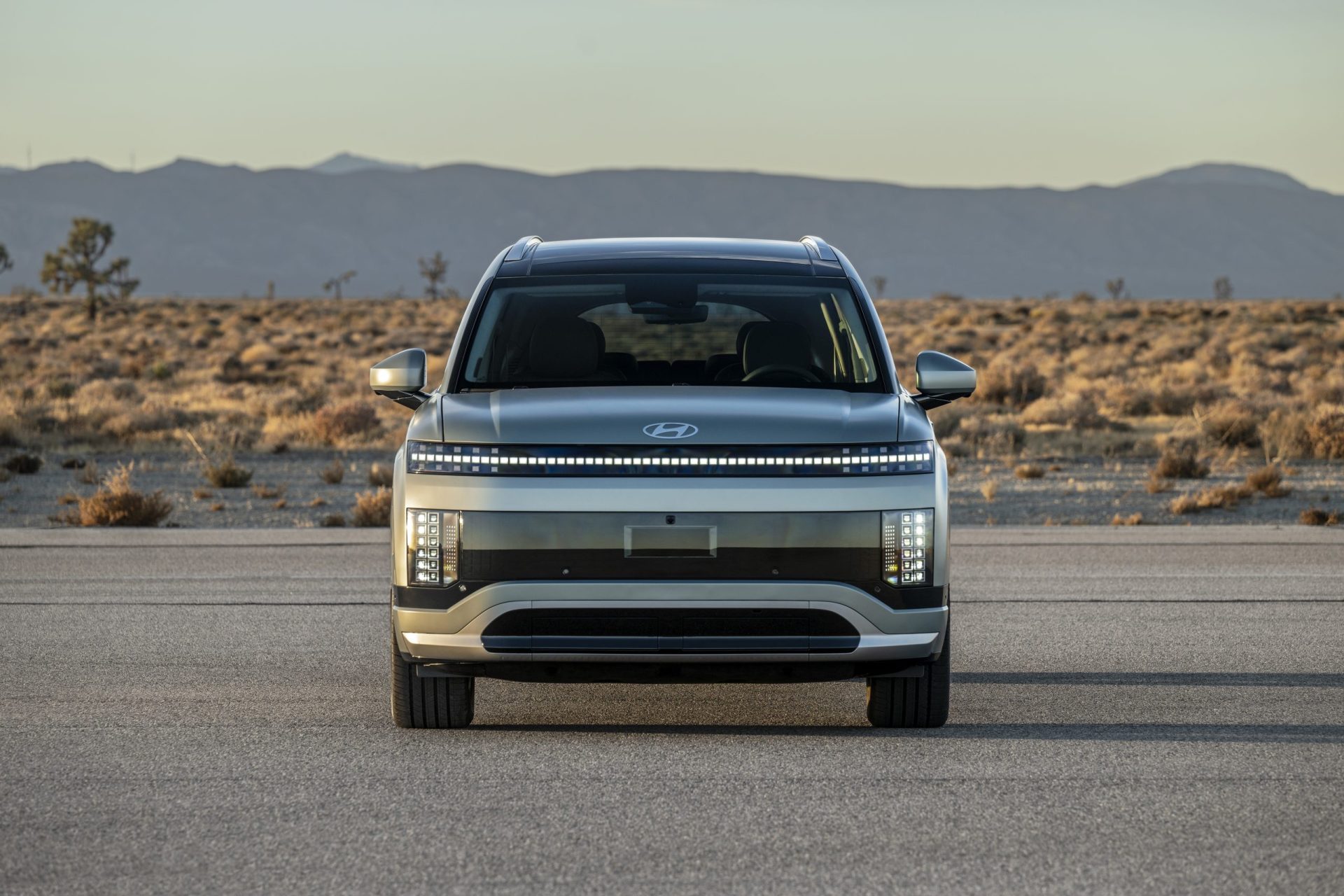 Vue avant du Hyundai IONIQ 9