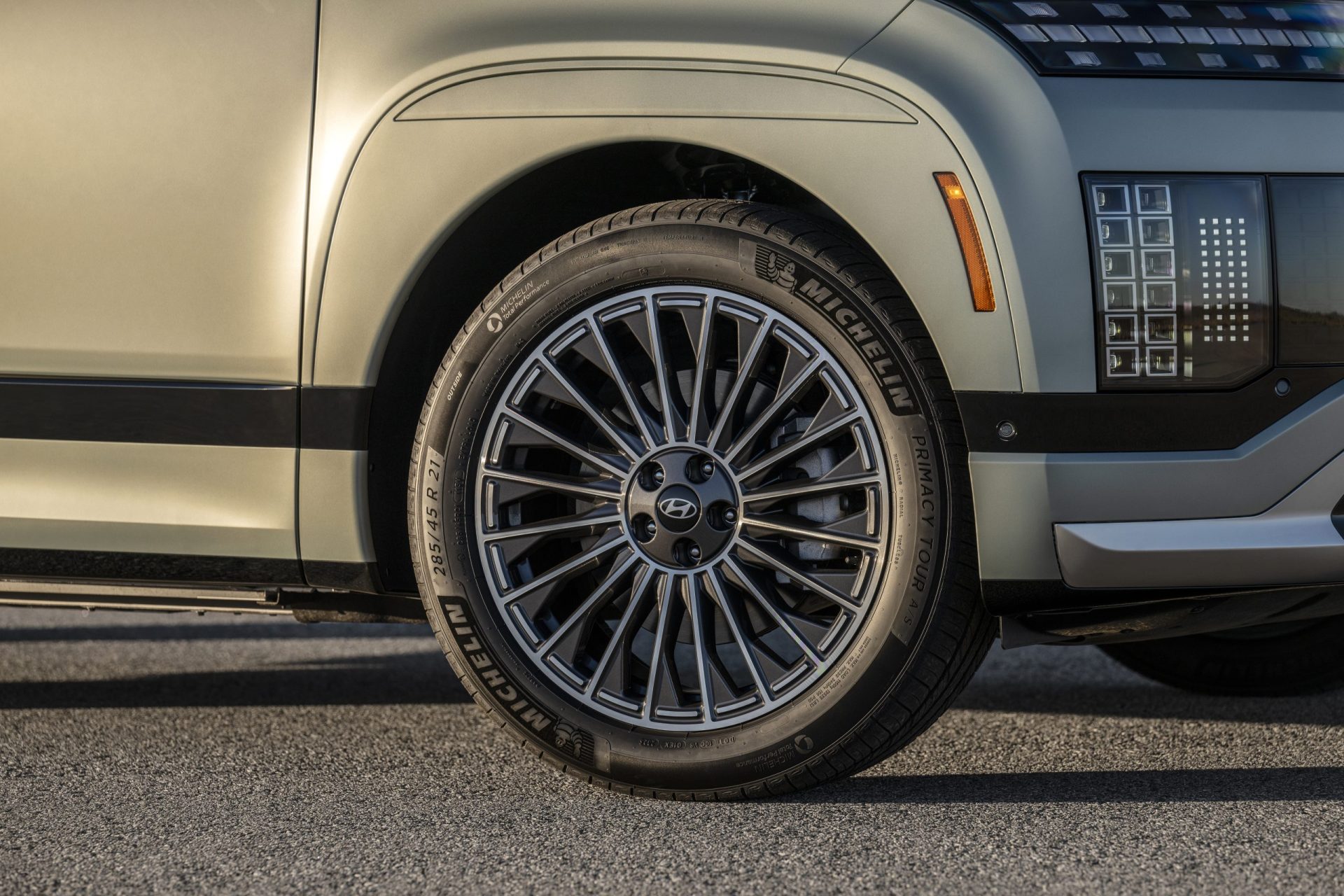 Roues jusqu’à 21 pouces disponibles sur le VUS électrique Hyundai IONIQ 9